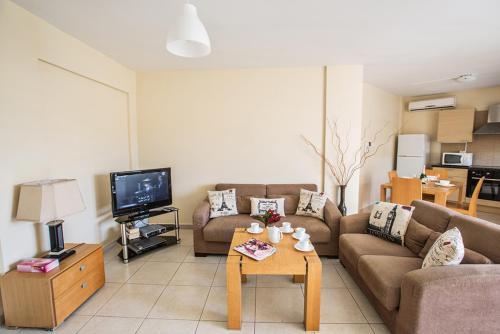 Айя-Напа: Beautiful 5 Star Holiday Apartment in a Prime Location in Ayia Napa, Book Early to Secure Your Dates, Ayia Napa Apartment 1282