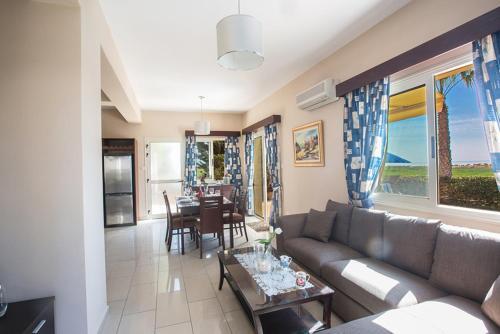 Айя-Напа: Beautiful 5 Star Holiday Villa in a Prime Location in Sotira, Book Early To Secure Your Dates, Sotira Villa 1303