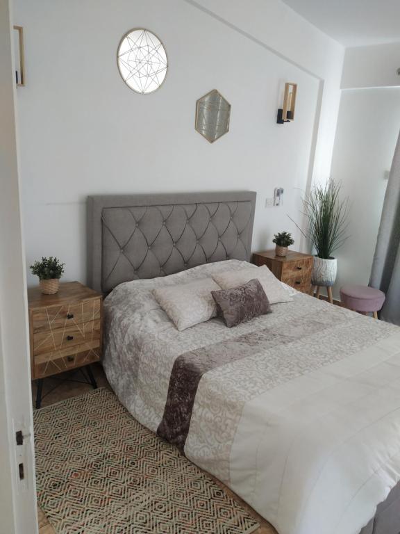 Хлорака: Melanos Residence 2 bdrm townhouse with private pool