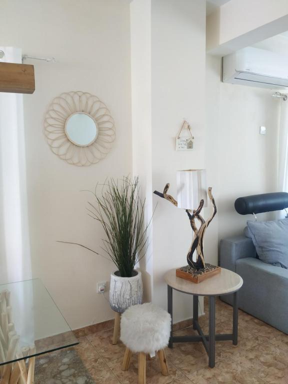 Хлорака: Melanos Residence 2 bdrm townhouse with private pool