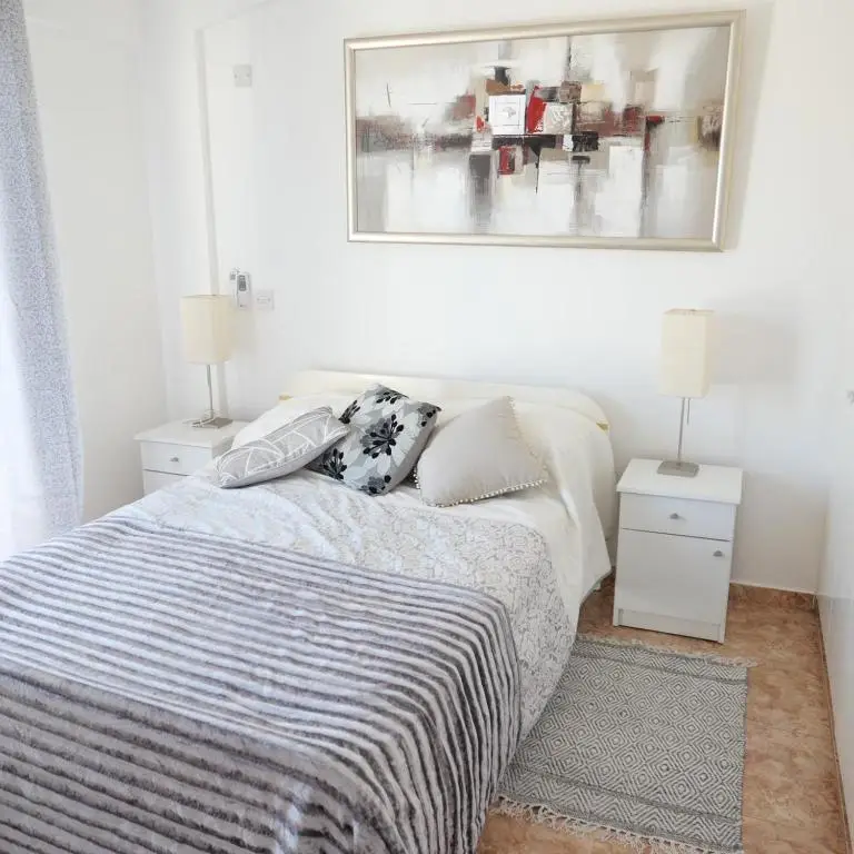 Хлорака: Melanos Residence 2 bdrm townhouse with private pool