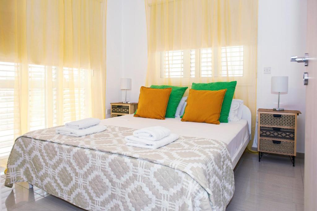 Nissini Nero, 3 bedroom villa with private pool, 5 min to the beach — фото 1