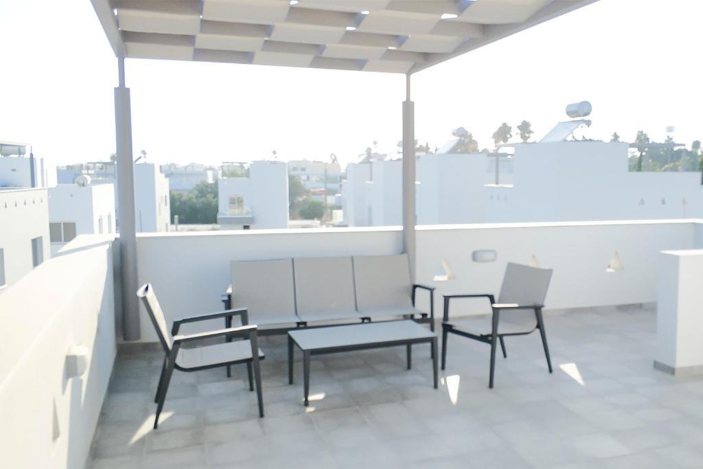 Айя-Напа: Nissini Nero, 3 bedroom villa with private pool, 5 min to the beach