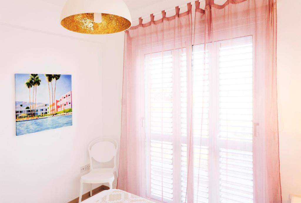 Nissini Blanco, 3 bedroom villa with private pool, 5 min to the beach — фото 1