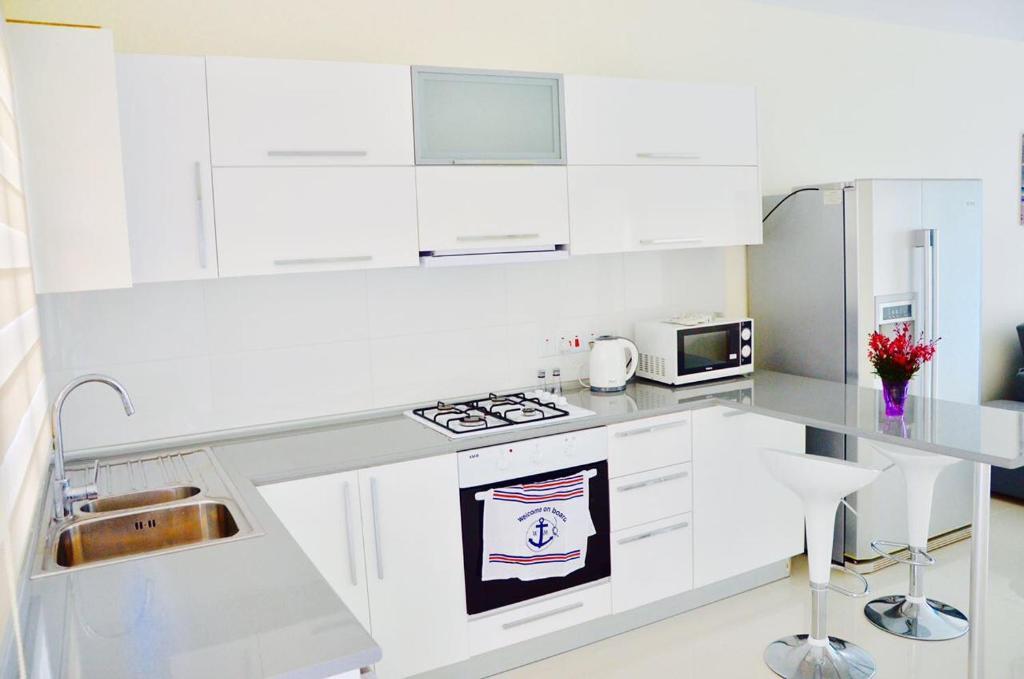 Фамагуста: Apartamenty na beregu morja v Tsezar' Bich 3-3