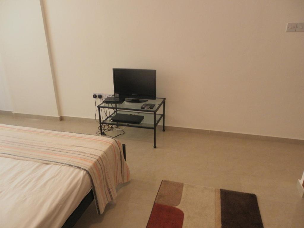 Пейя: Studio, E104 with double bed, kitchen & shower room, sunny balcony