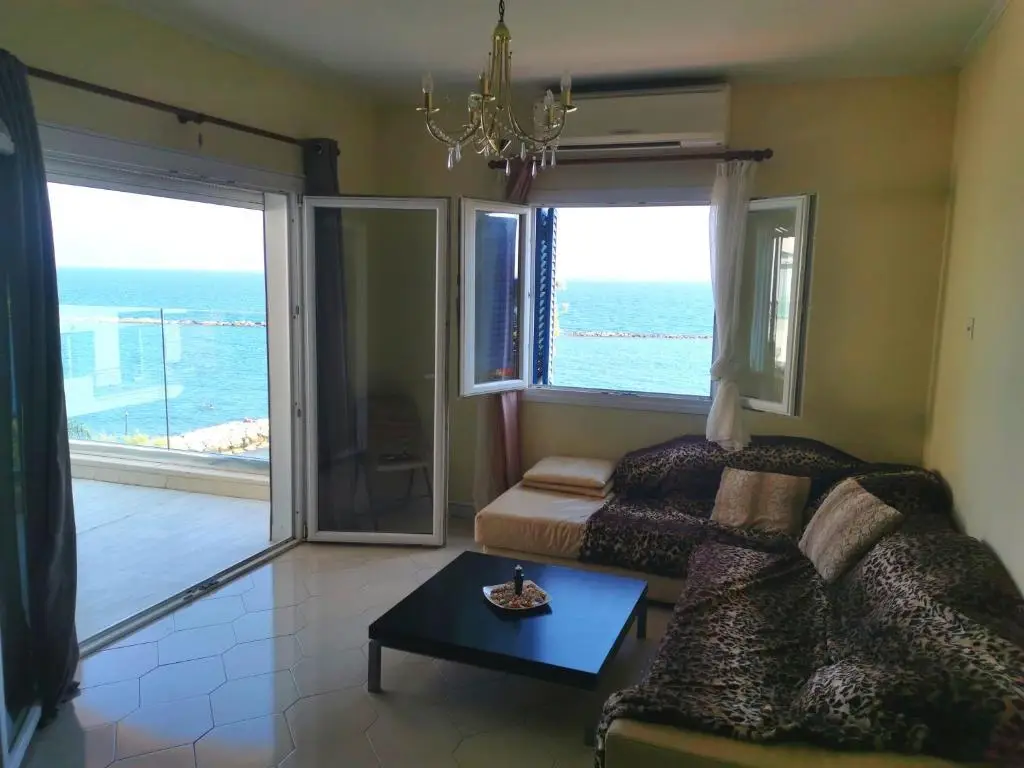 Гермасойя: Galatex Beachfront 1st line sea view suites - best location peaceful green place