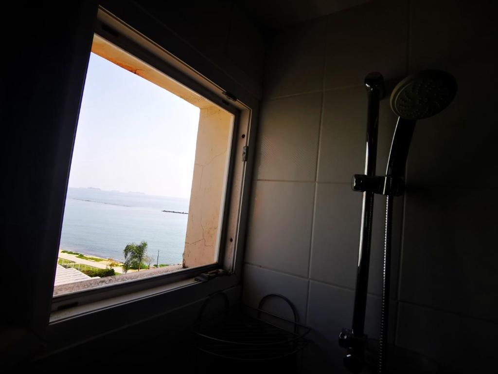 Гермасойя: Galatex Beachfront 1st line sea view suites - best location peaceful green place