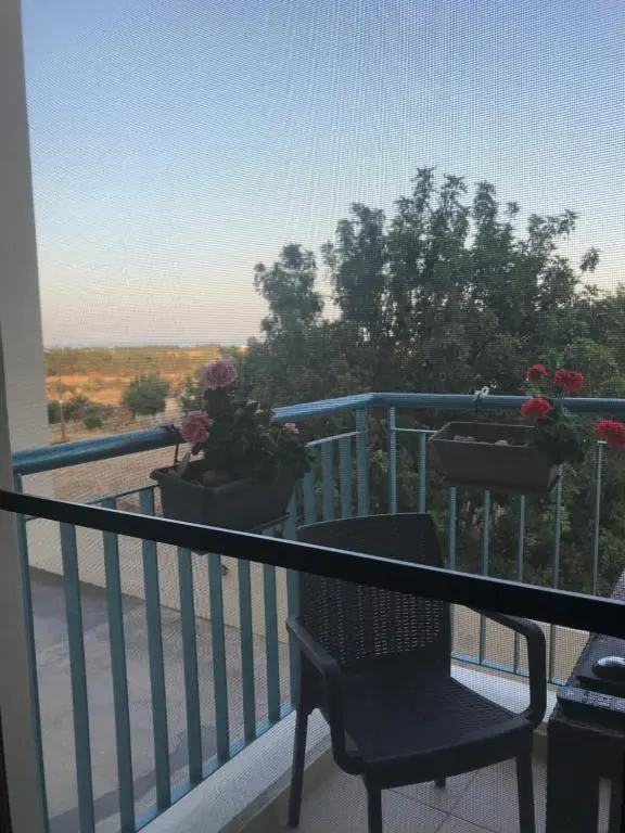 Масотос: Mazotos 54m2 One Bedroom Flat, "Panoramic Village"