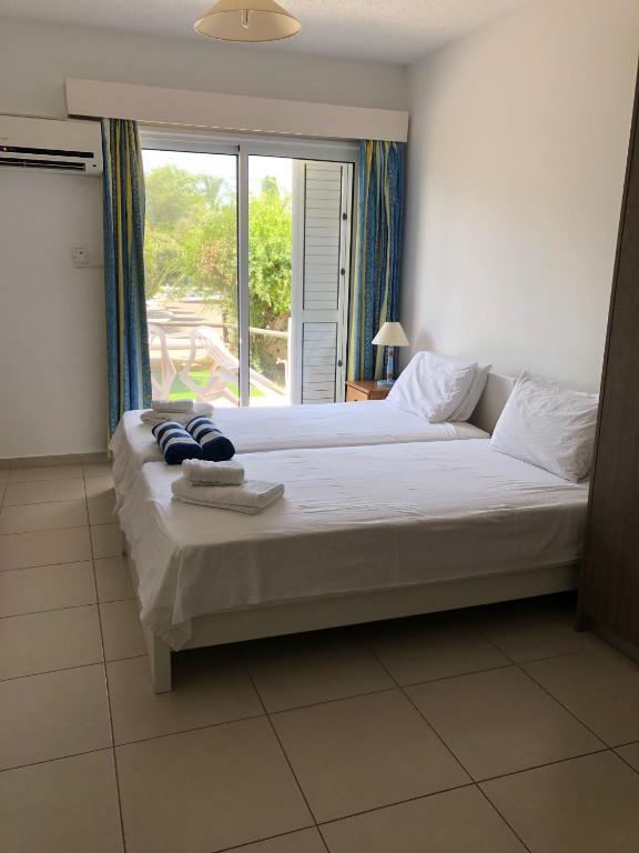 Пафос: Modern studio apartment in Paphos Gardens Resort