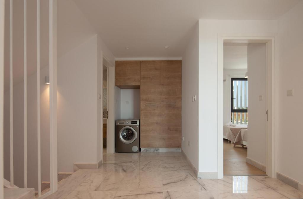 Пафос: Avalon 1 Villa 14