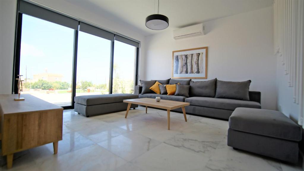 Пафос: Avalon 1 Villa 14