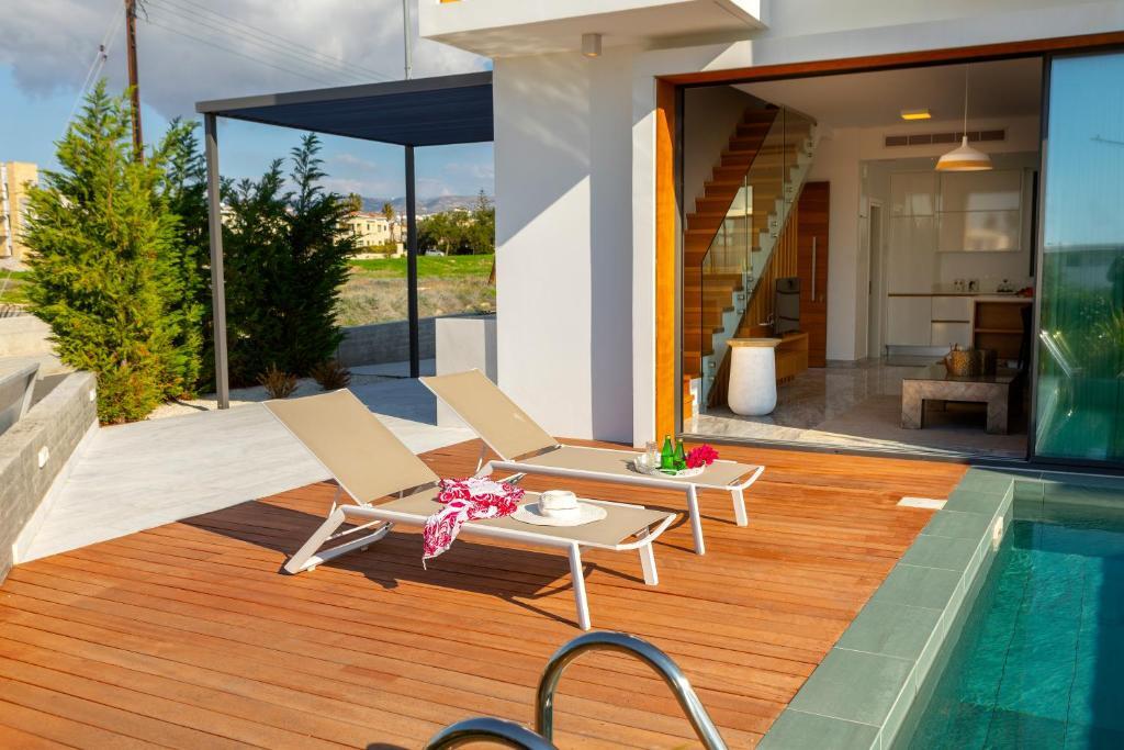 Пафос: Villa Laurus 6, walking distance to the beach