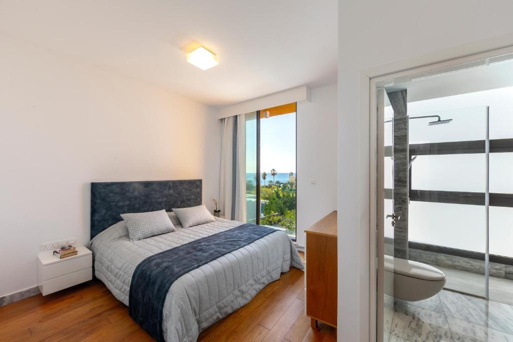 Пафос: Villa Laurus 6, walking distance to the beach