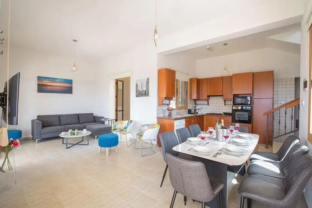 Протарас: Villa Konnos View Stunning 6BDR Villa with Private Pool Close to Konnos Beach