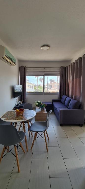 Ларнака: Lovely 1betroom apartment near the beach