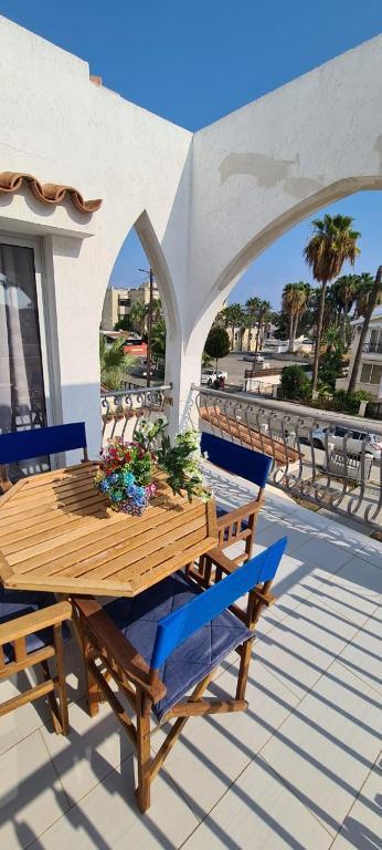 Ларнака: Lovely 1betroom apartment near the beach