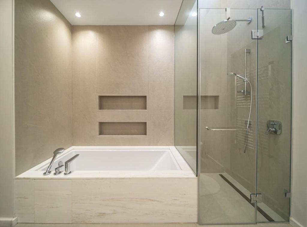 Куклия: Villa Elea, New Deluxe Golf Villa at Aphrodite Hills - 6 Bedrooms, 7 Bathrooms