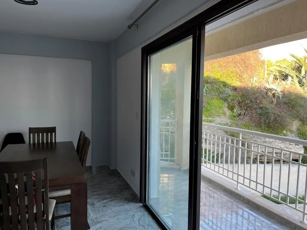 Beautiful modern 2-bedroom apartment in Kouklia — фото 1
