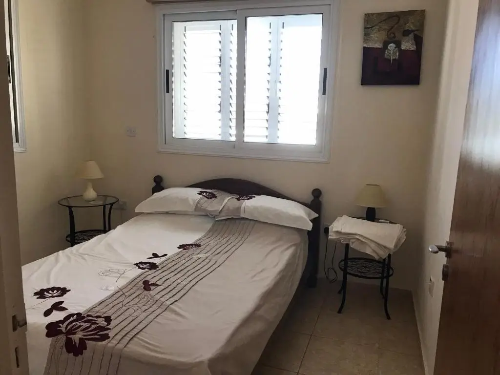 Сотира: 4 Georgios Court Liopetri Cyprus