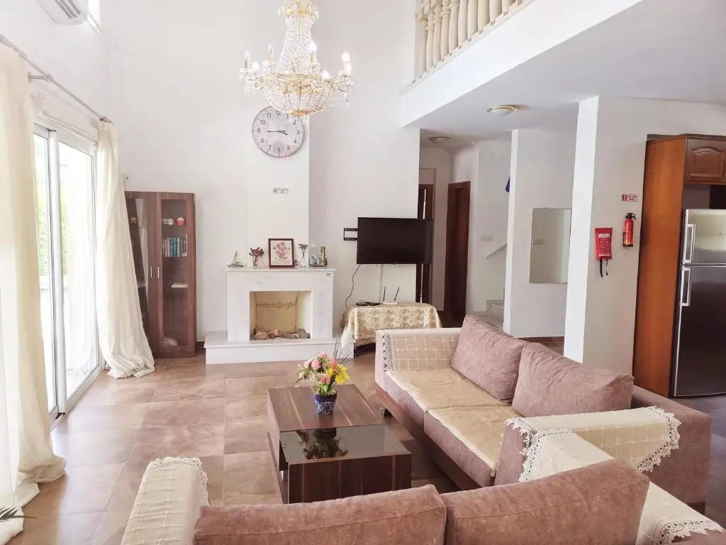 Хлорака: Villa14 Sea Breeze