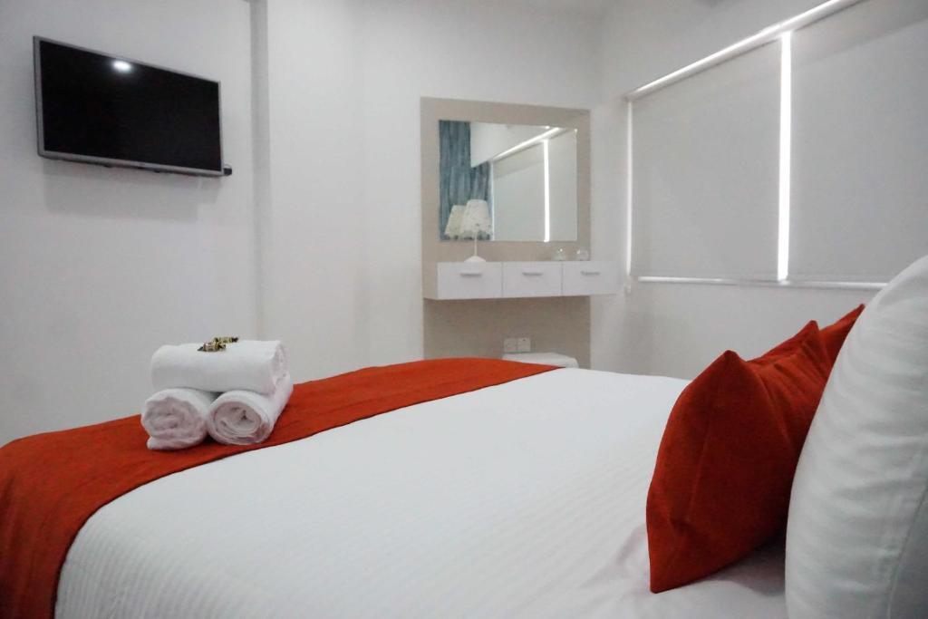 Ларнака: Lazuli Beach & Pool Apartment 501