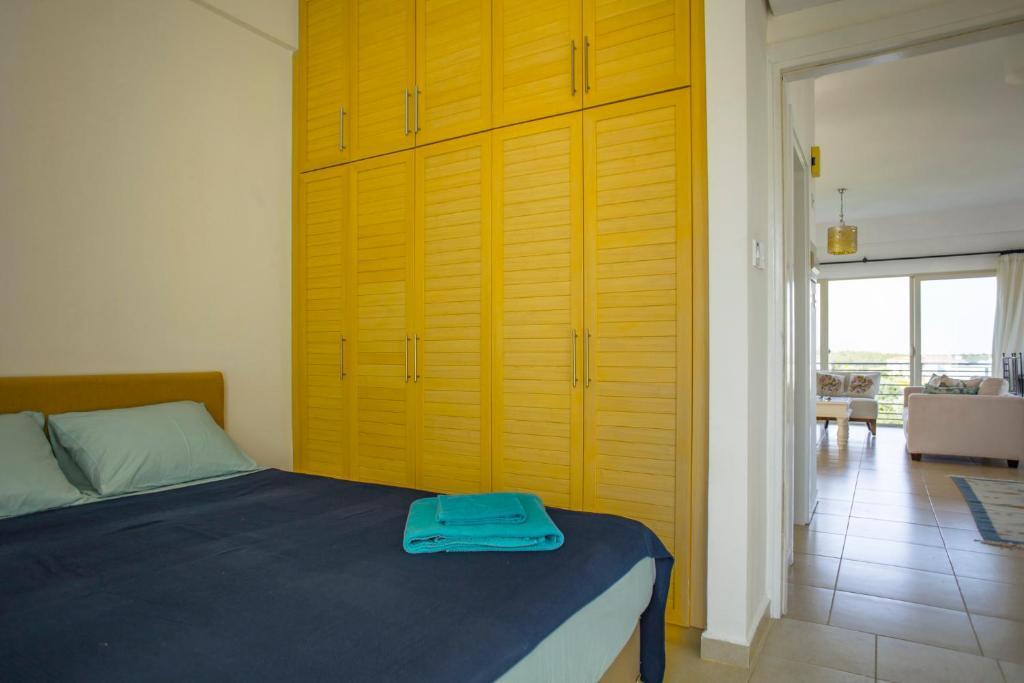 Теркедилмис: Apartment - penthouse 200 meters from the beach