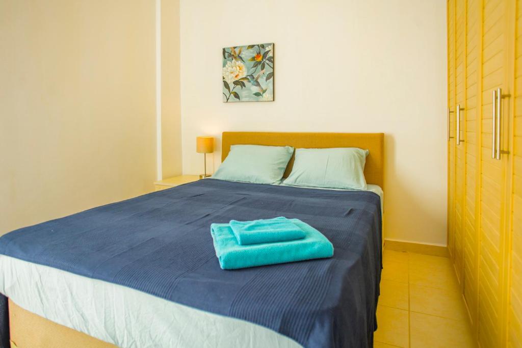 Теркедилмис: Apartment - penthouse 200 meters from the beach