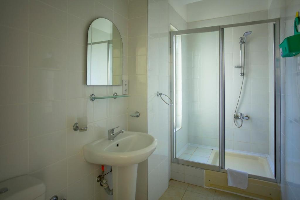 Теркедилмис: Apartment - penthouse 200 meters from the beach