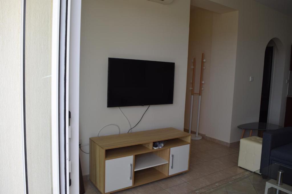 Хлорака: Eden Heights Sea View Apartment 502 - By IMH Travel & Tours