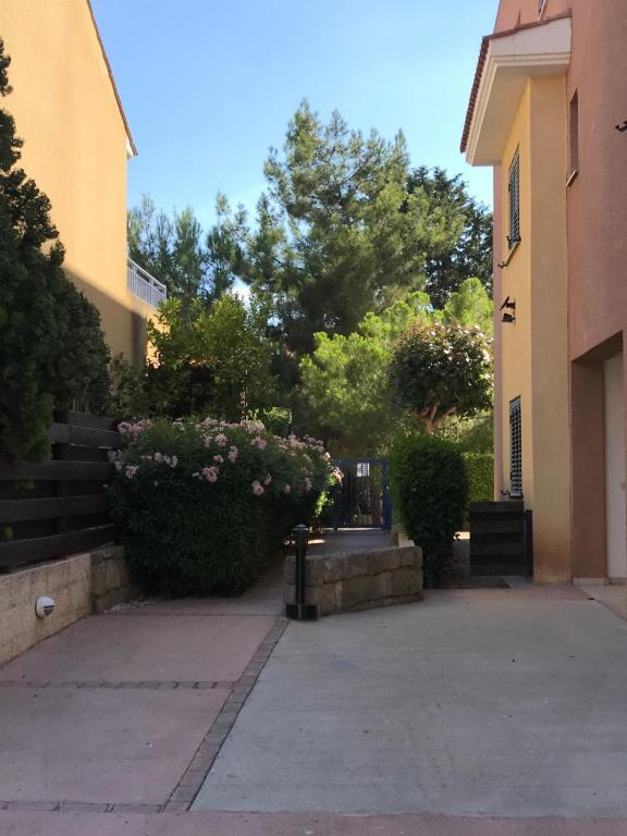 Пафос: Limnaria Gardens K203 in Paphos