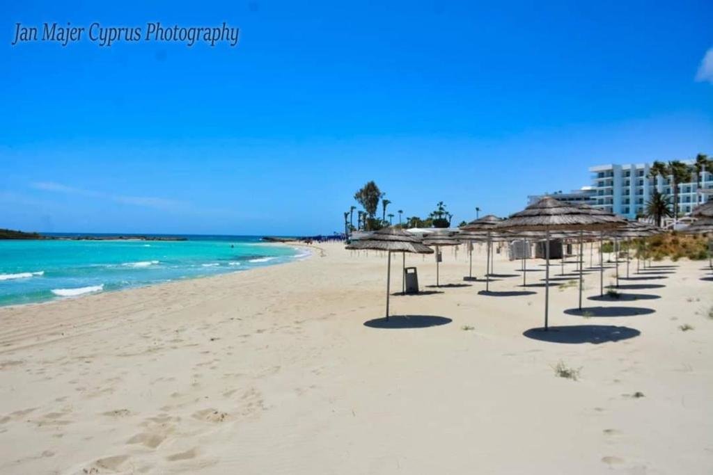 Айя-Напа: Nissi 3 Pool Access Garden Apartment