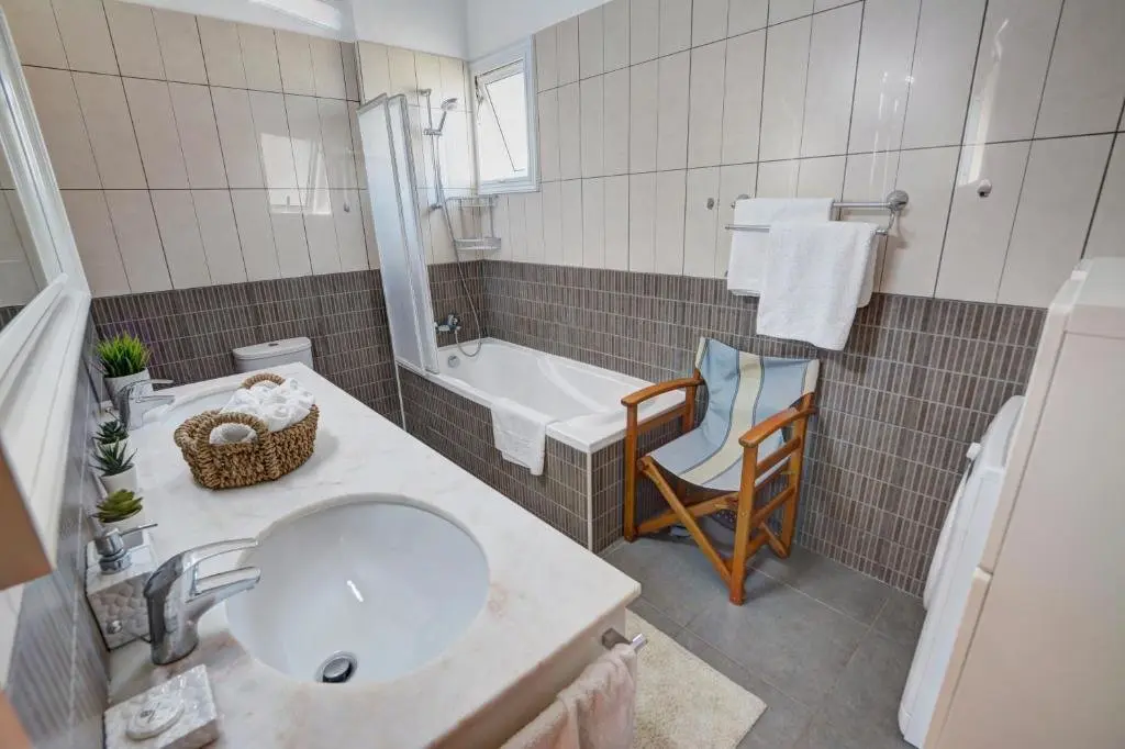 Протарас: SunnyVillas: 3BR Super Cozy Villa☆Private Pool☆BBQ - Villa Falcon