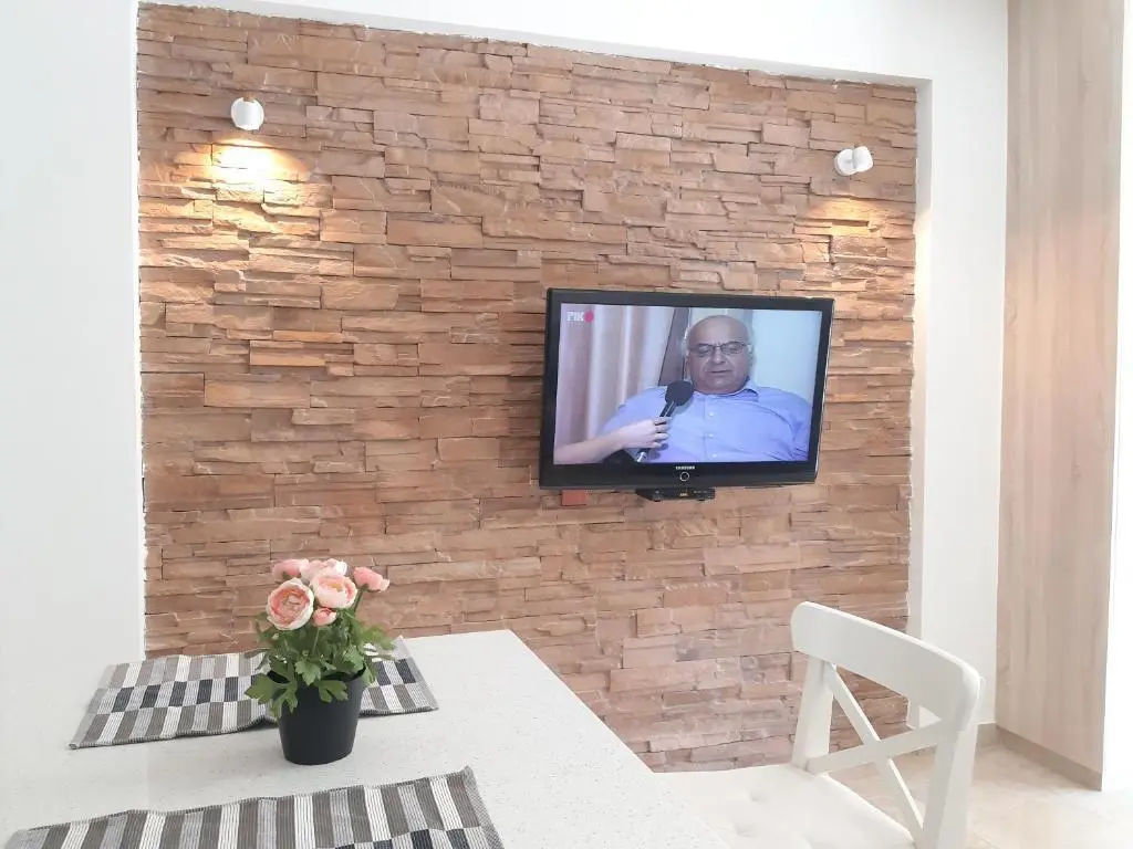 Агиос Тихонас: Sun sea B102 apartment by the beach