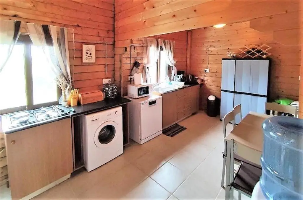Какопетрия: The Cosy Mountain Cabin with Stunning Views near Troodos