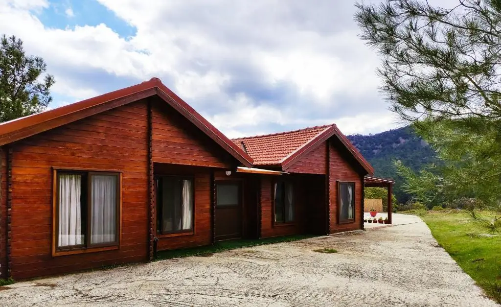 Какопетрия: The Cosy Mountain Cabin with Stunning Views near Troodos