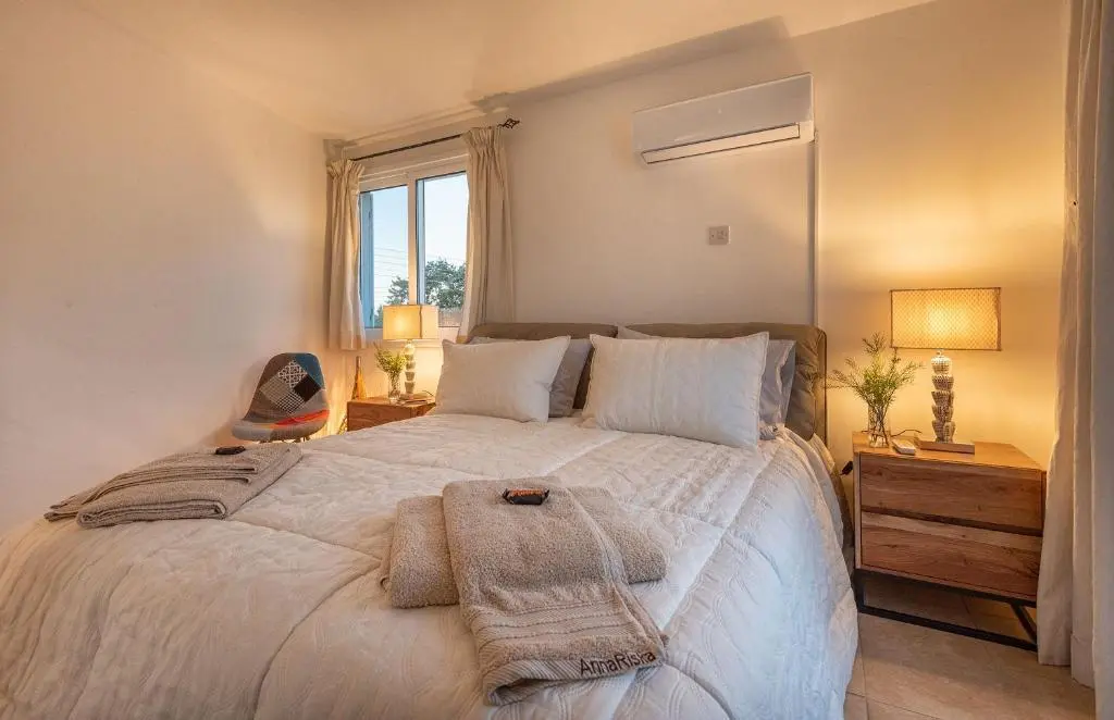 Полис Хрисохус: Akamas Sunset Bohemian Chic Apartments & Suites I by ONE VILLAS