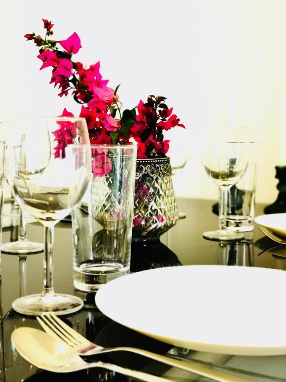 Albert's apartment St. Lazarus 402 — фото 1
