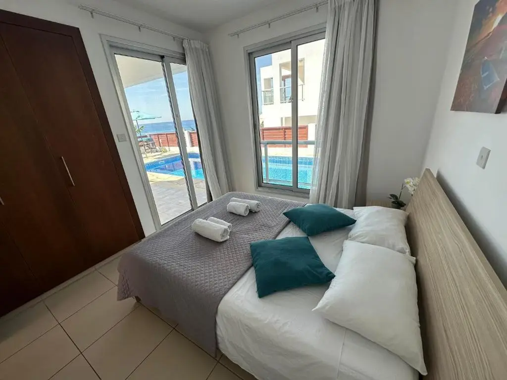 Пейя: Villa Aqua Sunrise 1km From Beach With Sea Views