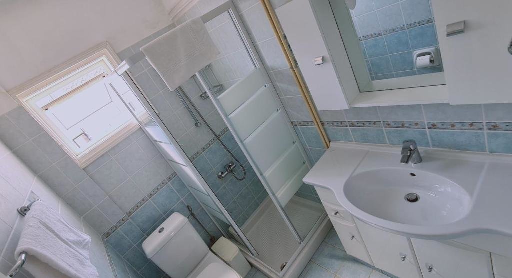 Паралимни: Stay Frederick 2 Br Penthouse