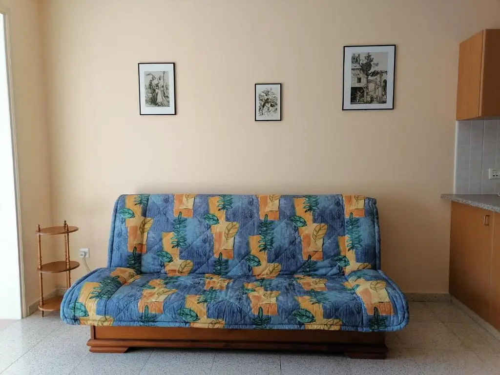Никосия: St Nikolas 1bdm Apartment, FREE Wi-Fi & Parking