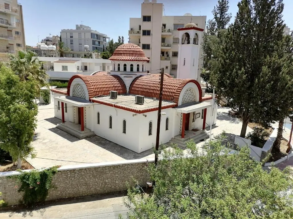 Никосия: St Nikolas 1bdm Apartment, FREE Wi-Fi & Parking