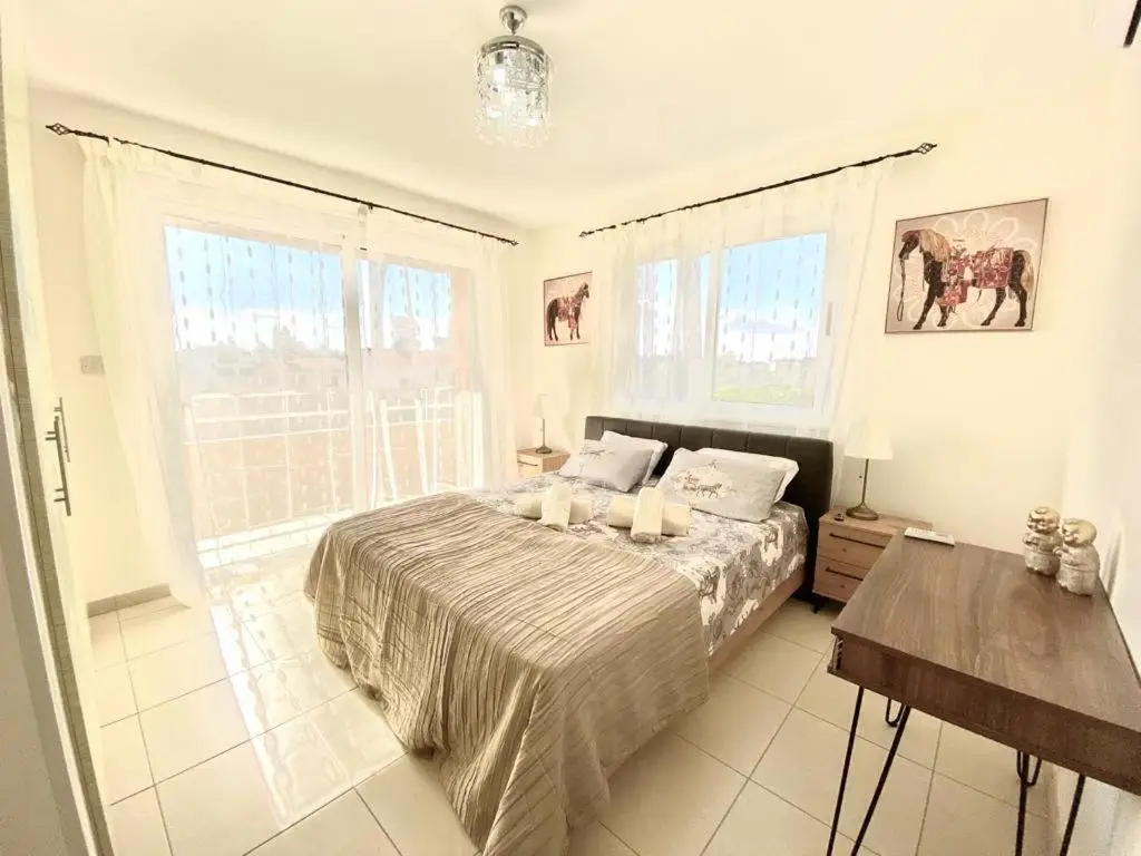Айя-Напа: Nissi 3 View Holiday 2 Bedroom Apartment