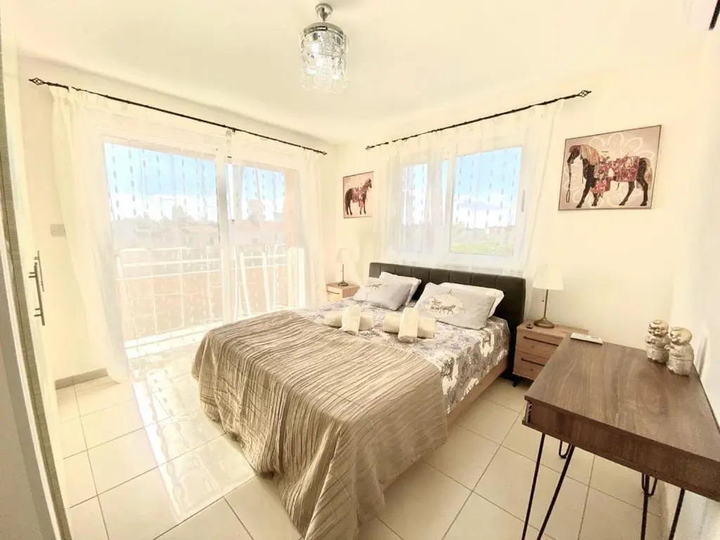 Айя-Напа: Nissi 3 View Holiday 2 Bedroom Apartment