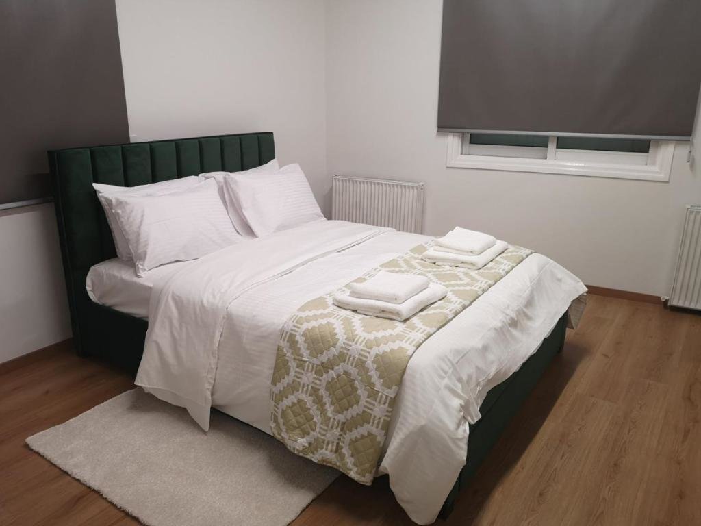 Агиа-Варвара: KALIDONIA RESIDENCE Suite Nicosia , Spacious 2 BR suite with office