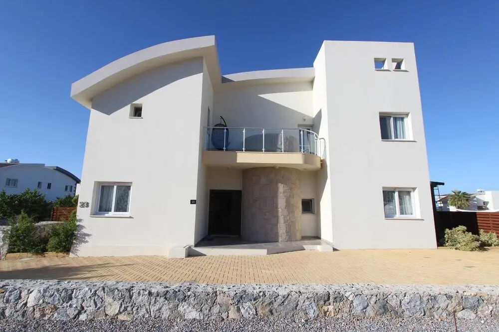 Кучук Эренкой: Villa With 5 Bedrooms in Tatlisu, With Pool Access, Enclosed Garden an