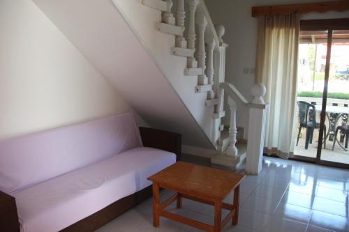 Алсанджак: Flippers Guest Bungalows