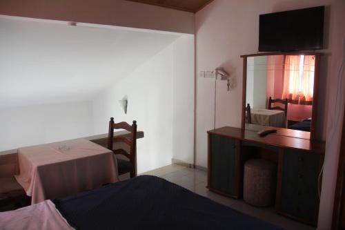 Алсанджак: Flippers Guest Bungalows