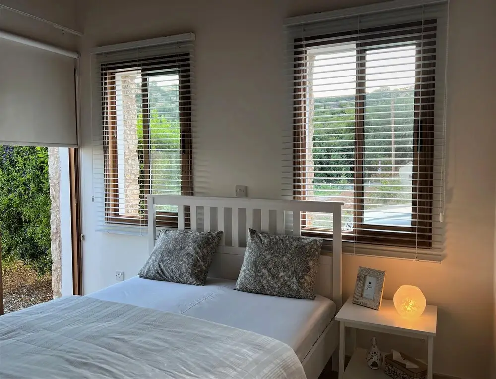 Стени: Gaia Residence in Polis Chrysochous Paphos