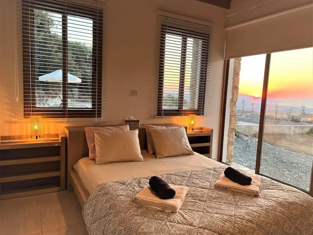 Стени: Gaia Residence in Polis Chrysochous Paphos
